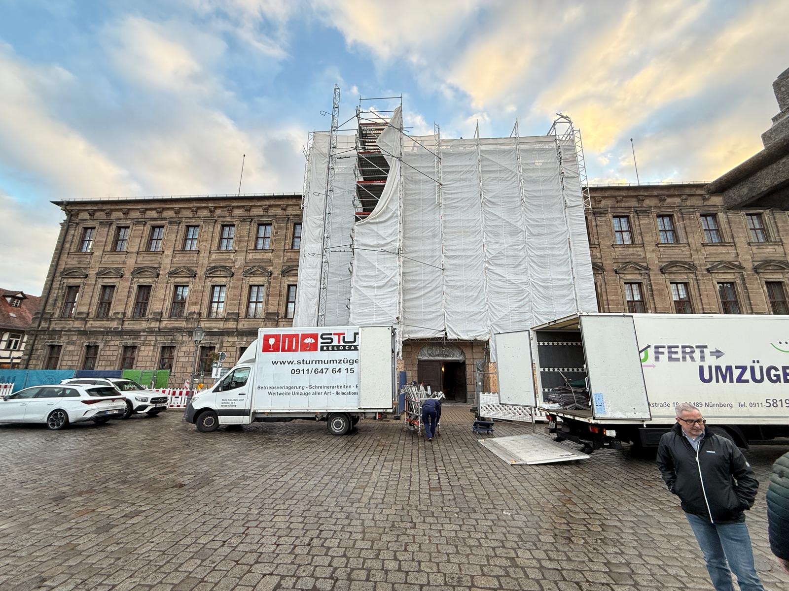 Sicherer Büroumzug und Aktentransport für Gewerbekunden