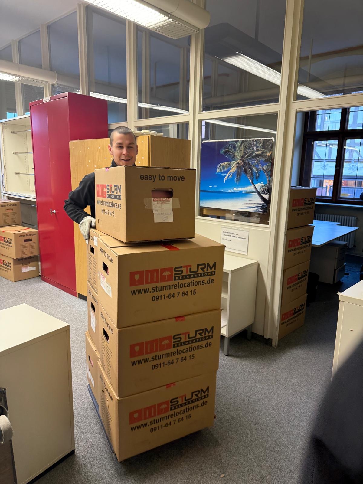 Fachgerechte Verpackung und Möbelmontage bei Umzügen in die Schweiz